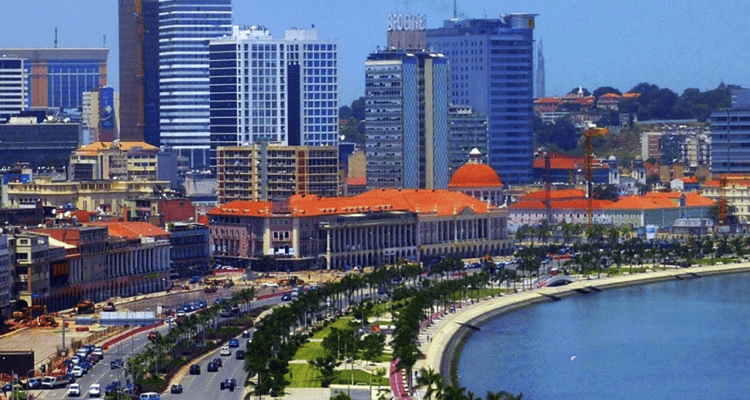 Vista parcial de Luanda