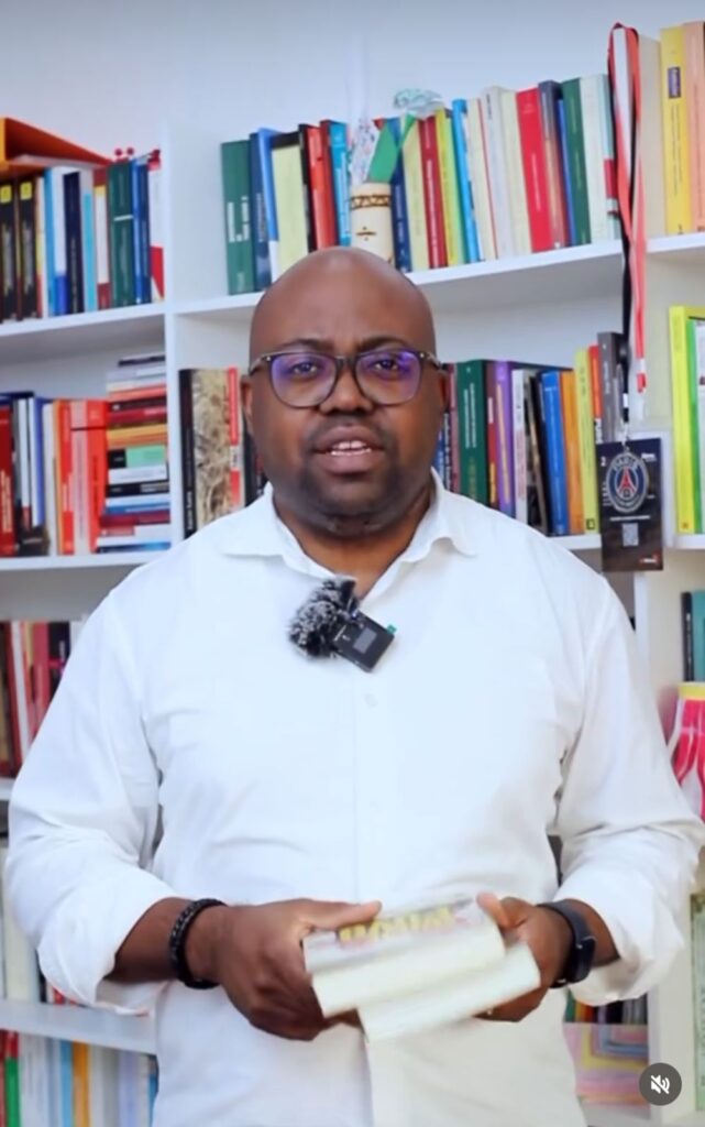 Adebayo Vunge