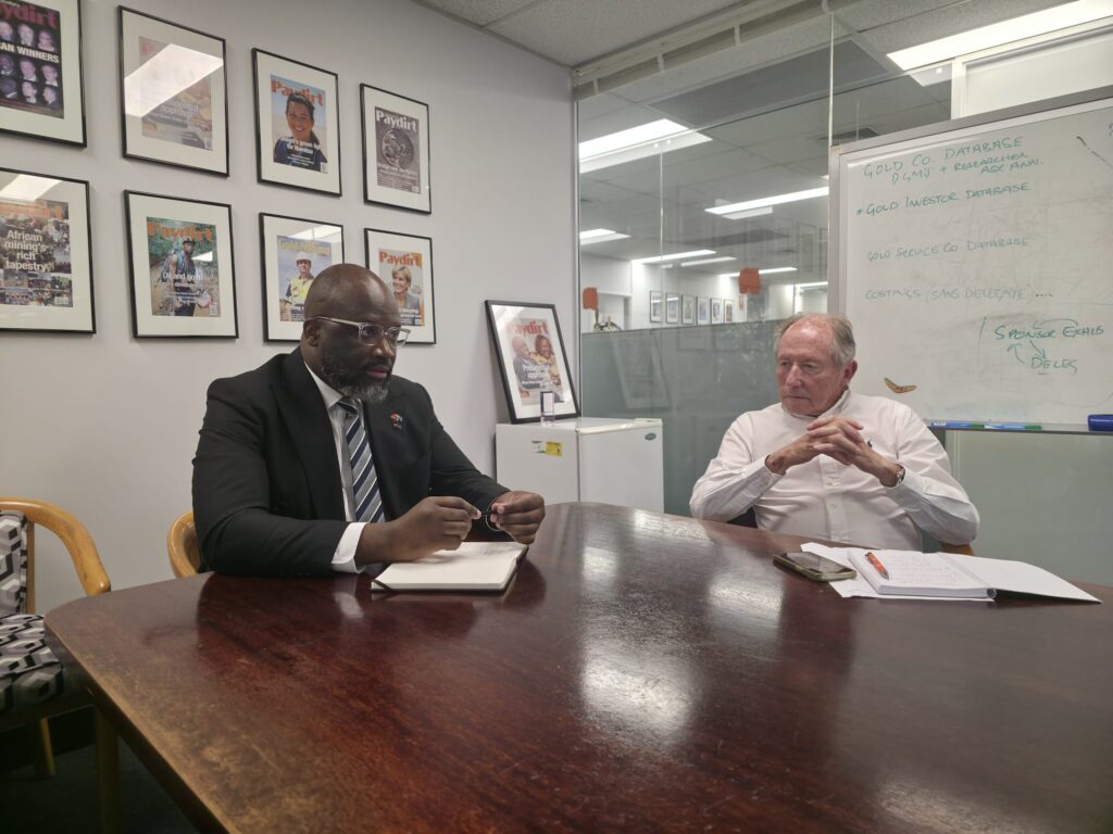 antónio luvualu de carvalho embaixador