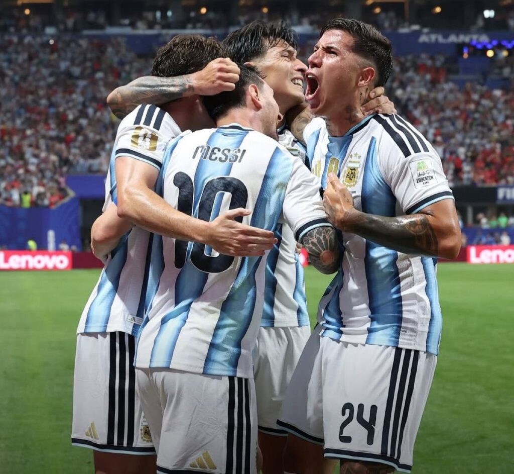 argentina vence egipto e qualifica se para os quartos de final
