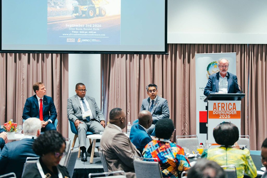 Inserido na participação de Angola, na 24° Edição da Conferência sobre o Sector Mineiro africano, Africa Down Under, que decorre entre os dias 2 e 4 do corrente mês de Setembro, na Cidade de Perth, Western Austrália, realizou-se esta Quinta-feira, 3 de Setembro,